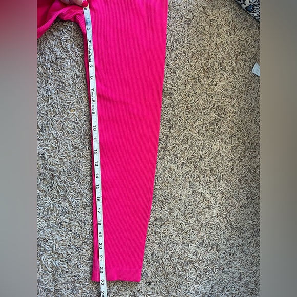 Bo+Tee Ribbed Leggings - Picture 9 of 9